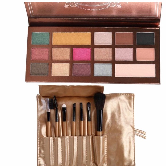 MYUANGO Other - Perfect Myuango NWT High pigment palette + Brushes